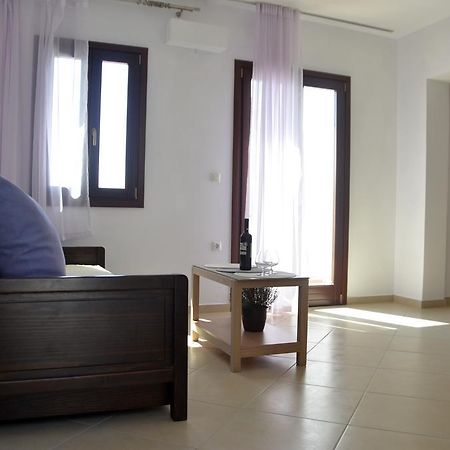 Alex Mike Appartement Agia Anna  Buitenkant foto