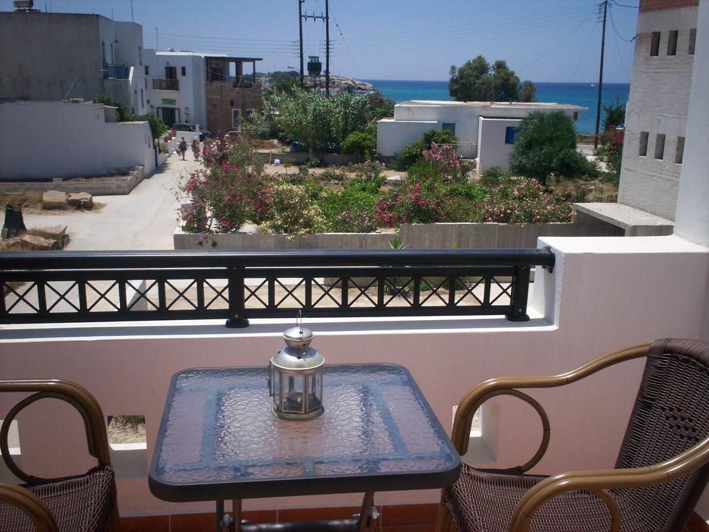 Alex Mike Appartement Agia Anna  Buitenkant foto